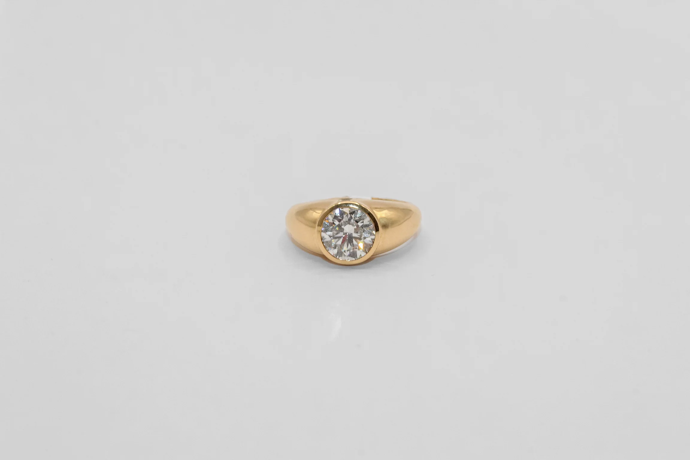 14K Gold 1 Carat Round Diamond Pinky Ring