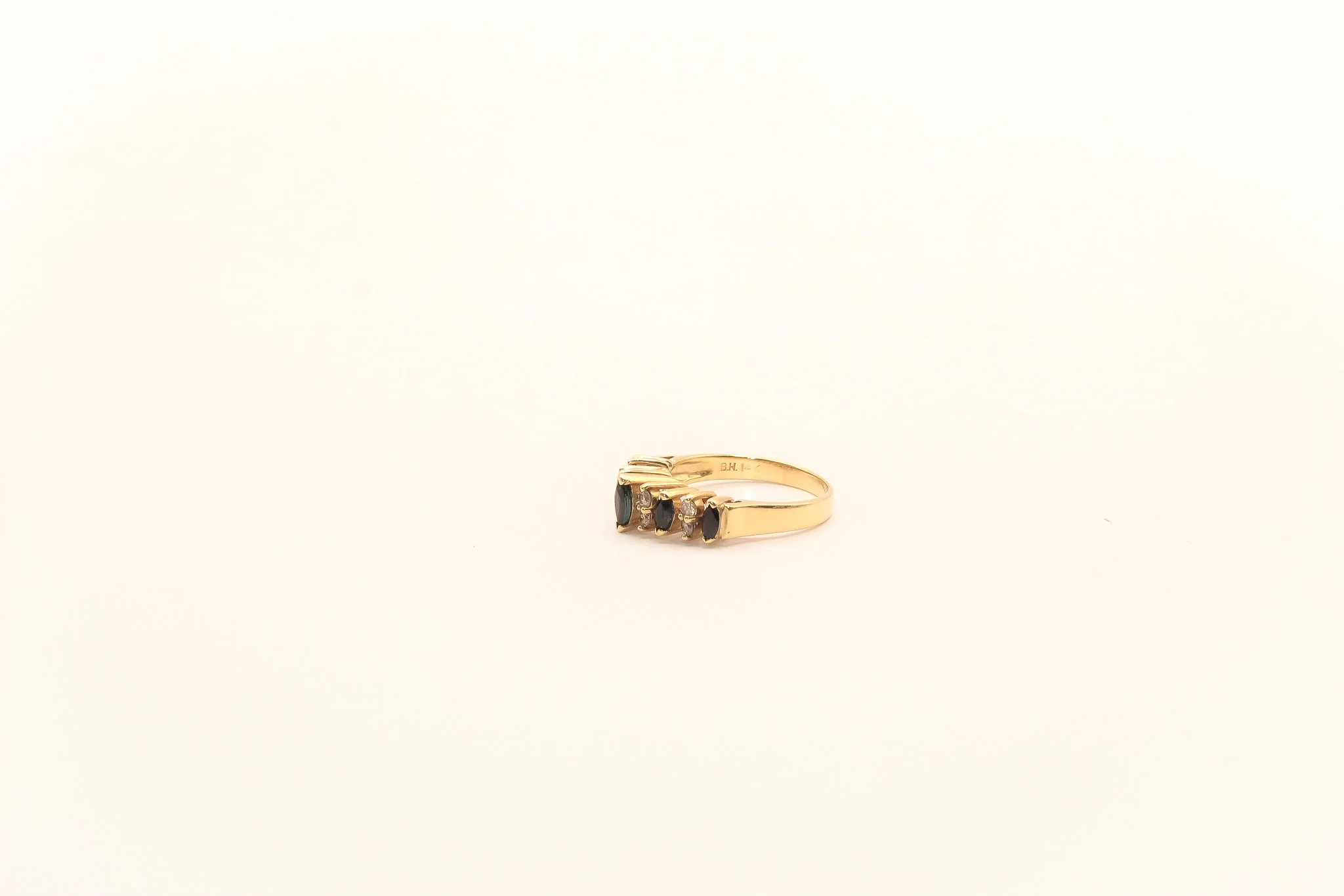 14K Gold Marquise Cut Sapphire Diamond Ring - Image 2