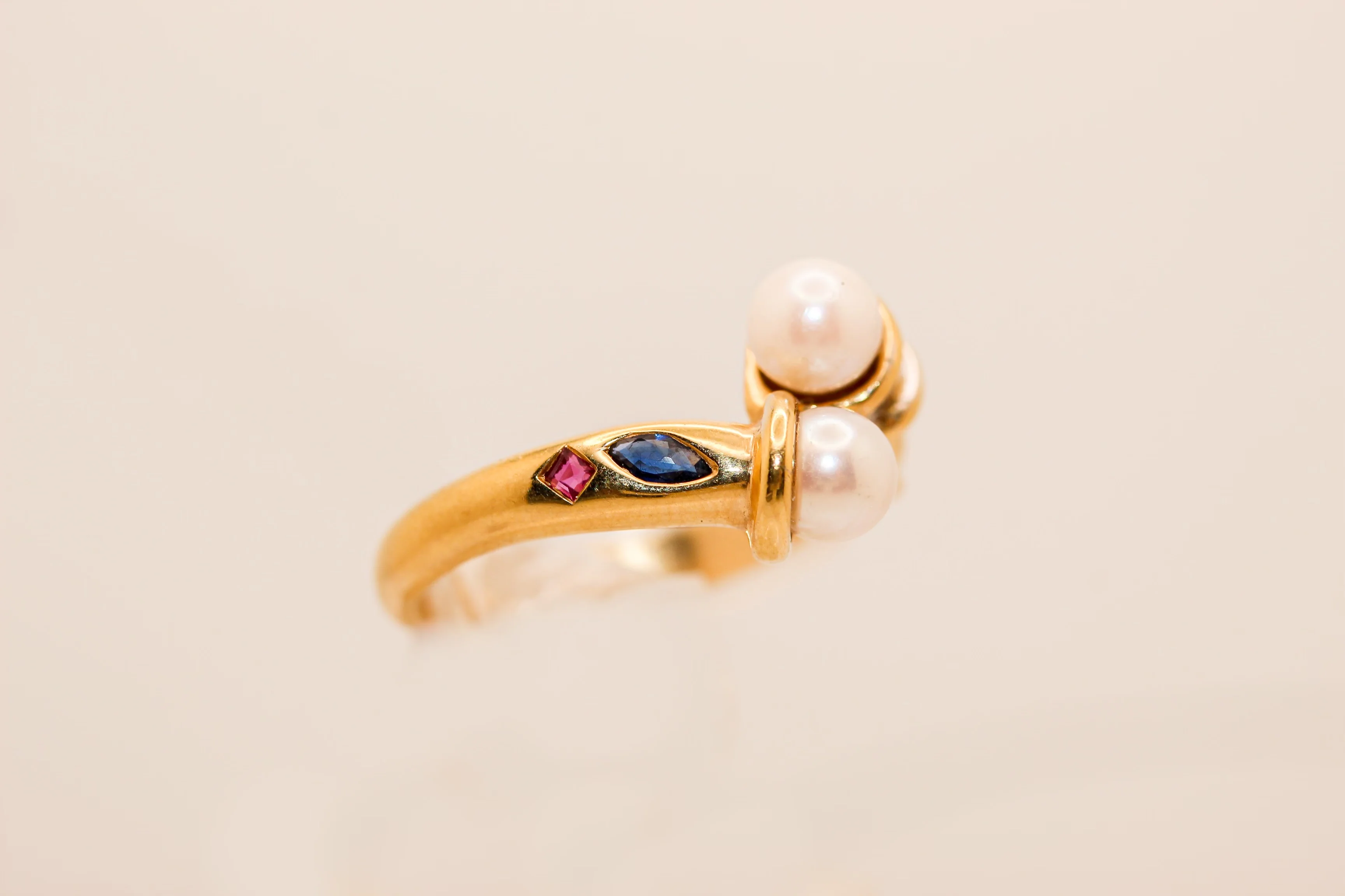 14K Gold Pearl With Ruby Sapphire Emerald And Diamond Ring - Image 2