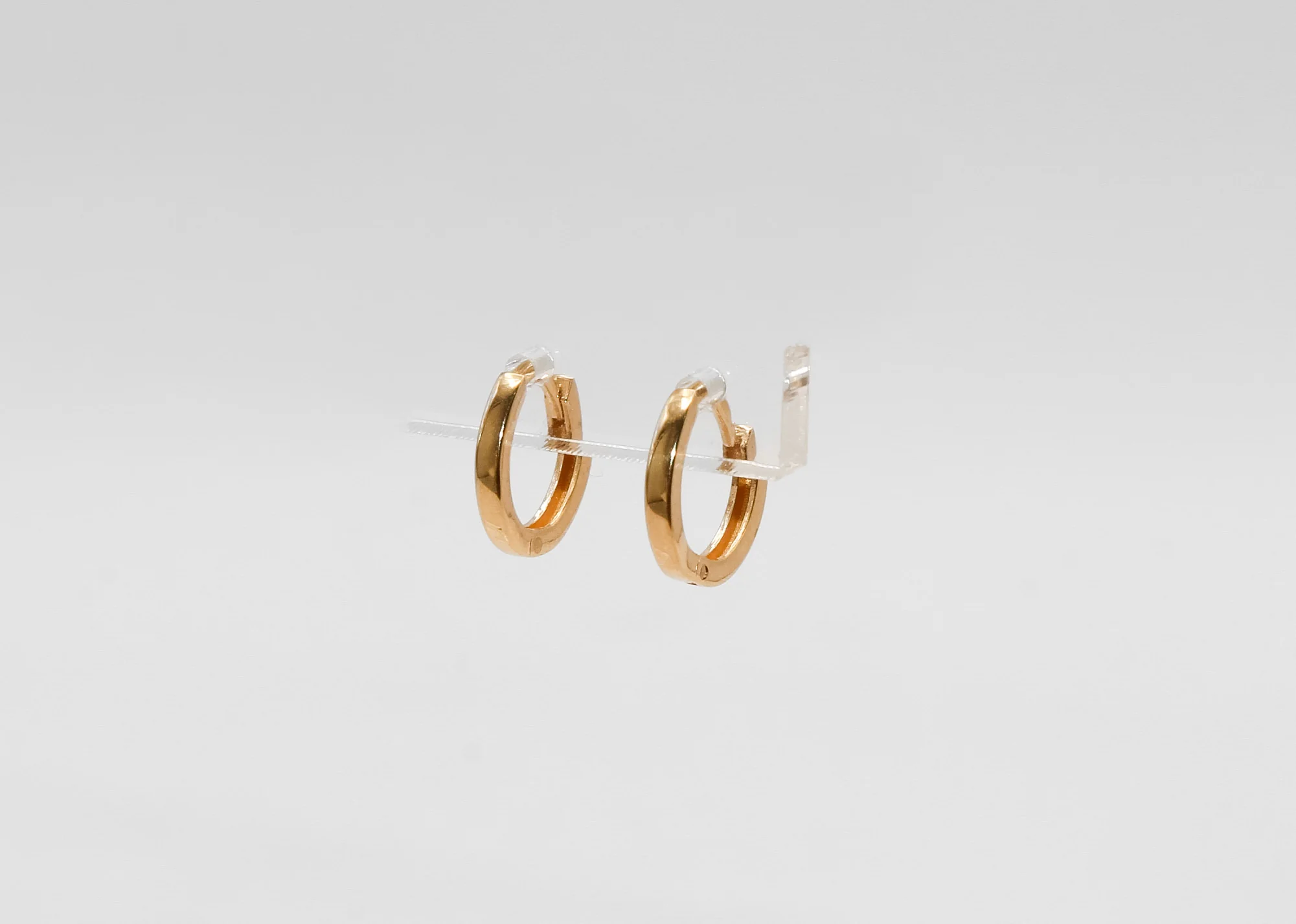 18K Gold Mini Huggies Earrings - Image 2
