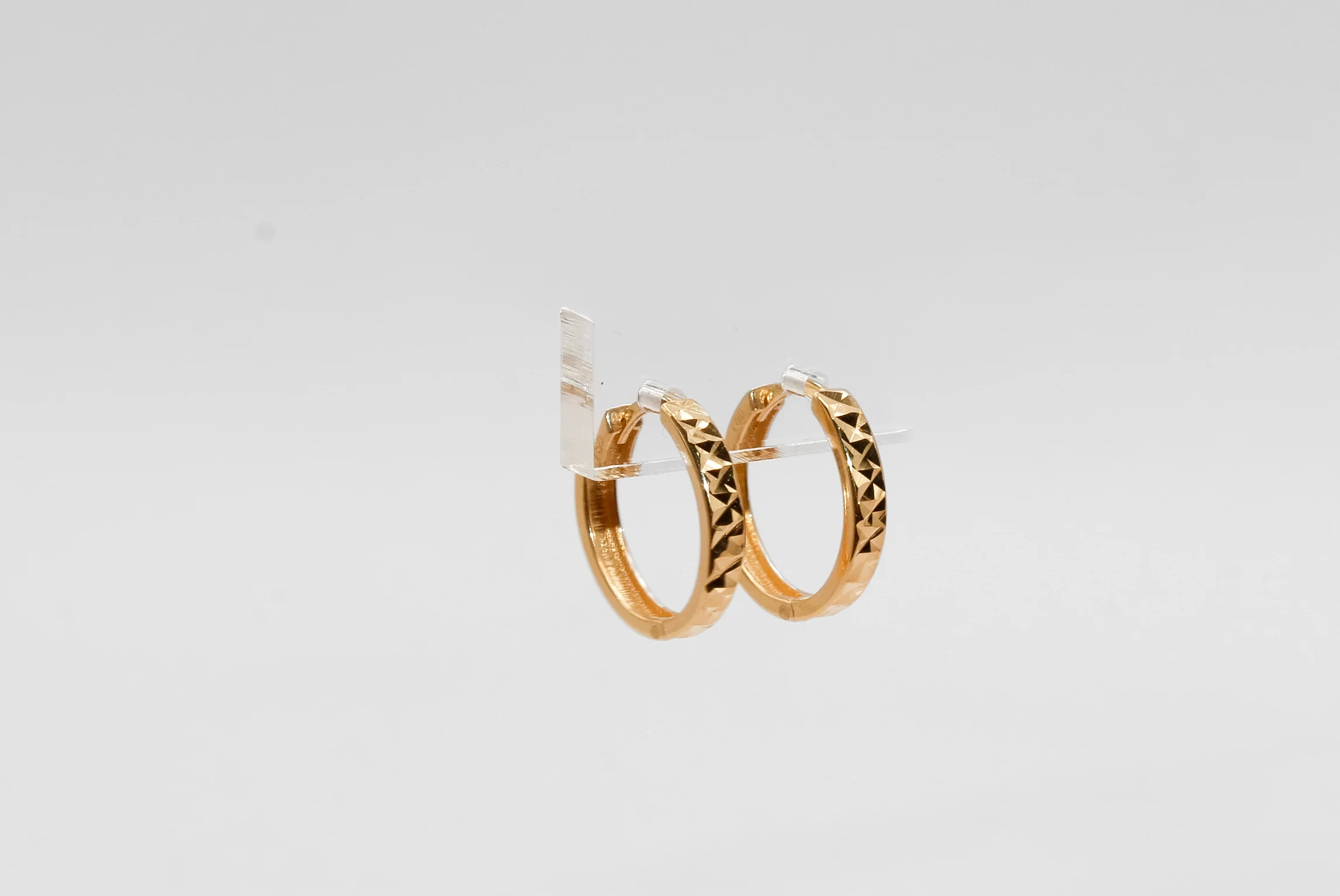 18K Gold Mini Huggies Earrings - Image 2