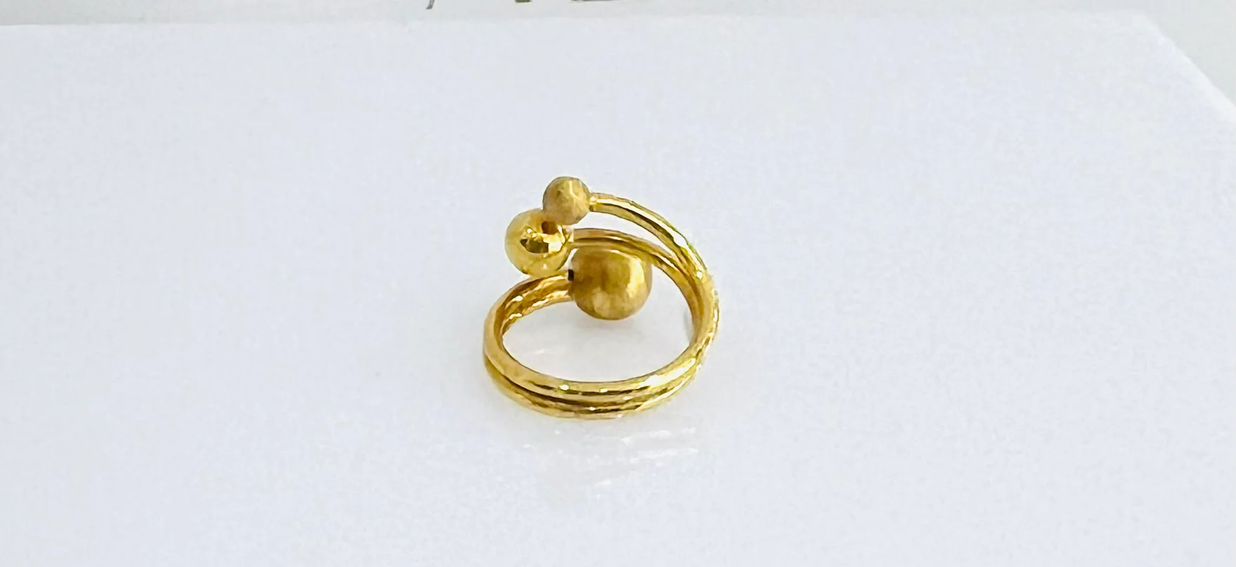 21K Gold Ball Ring - Image 3