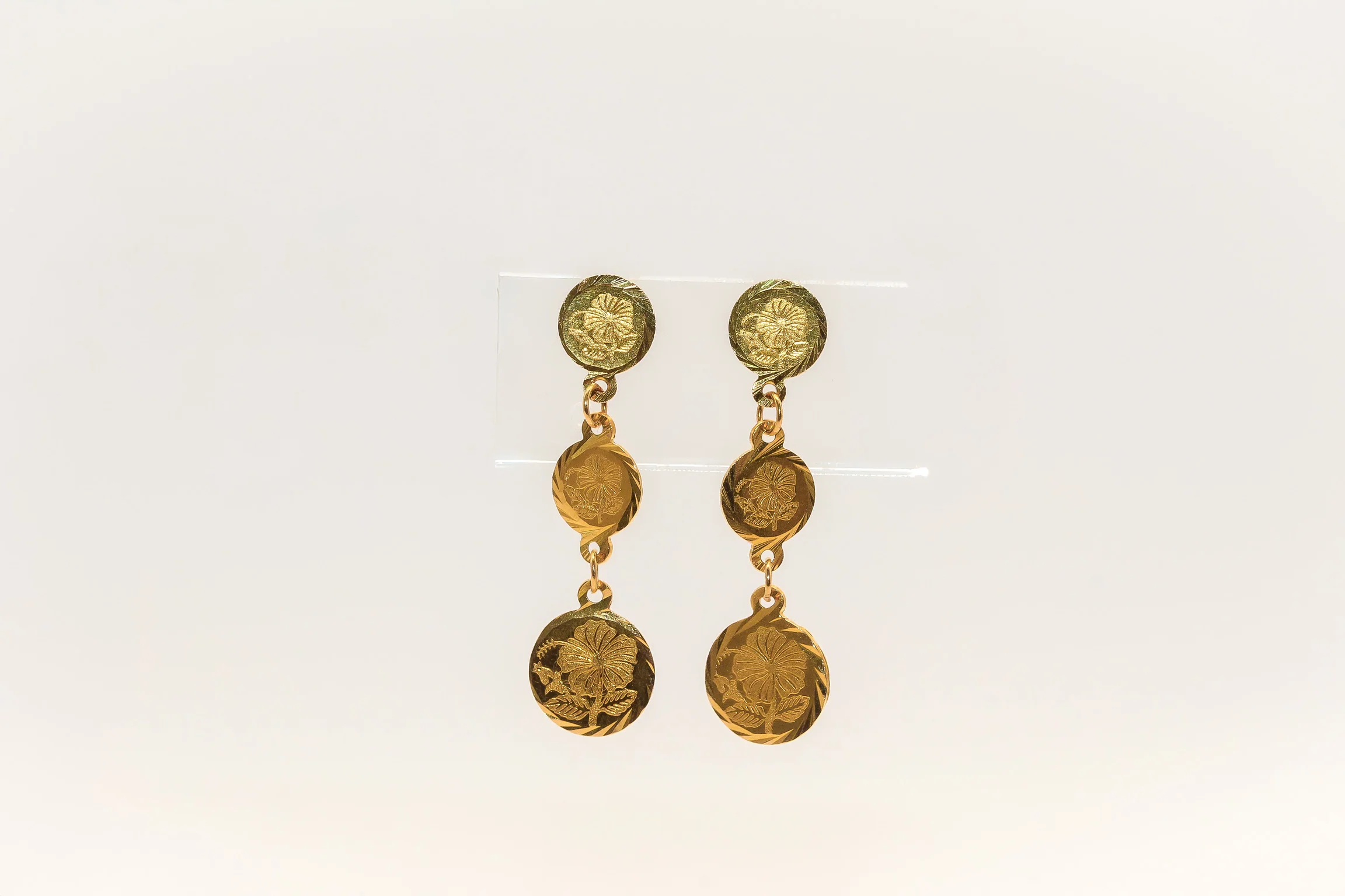 21K Gold Coin Flower Earrings - Image 2