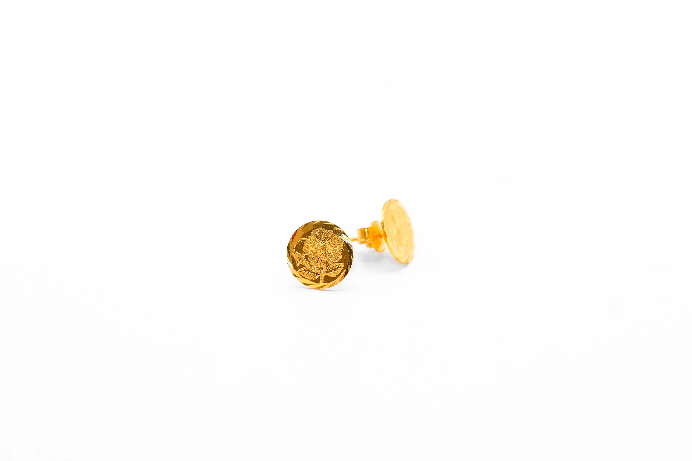 21K Gold Coin Flower Post Earrings