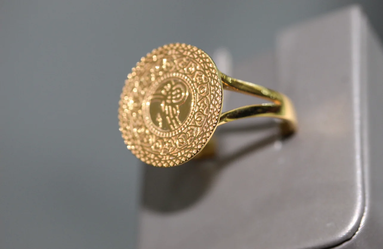 21K Gold Coin Ring