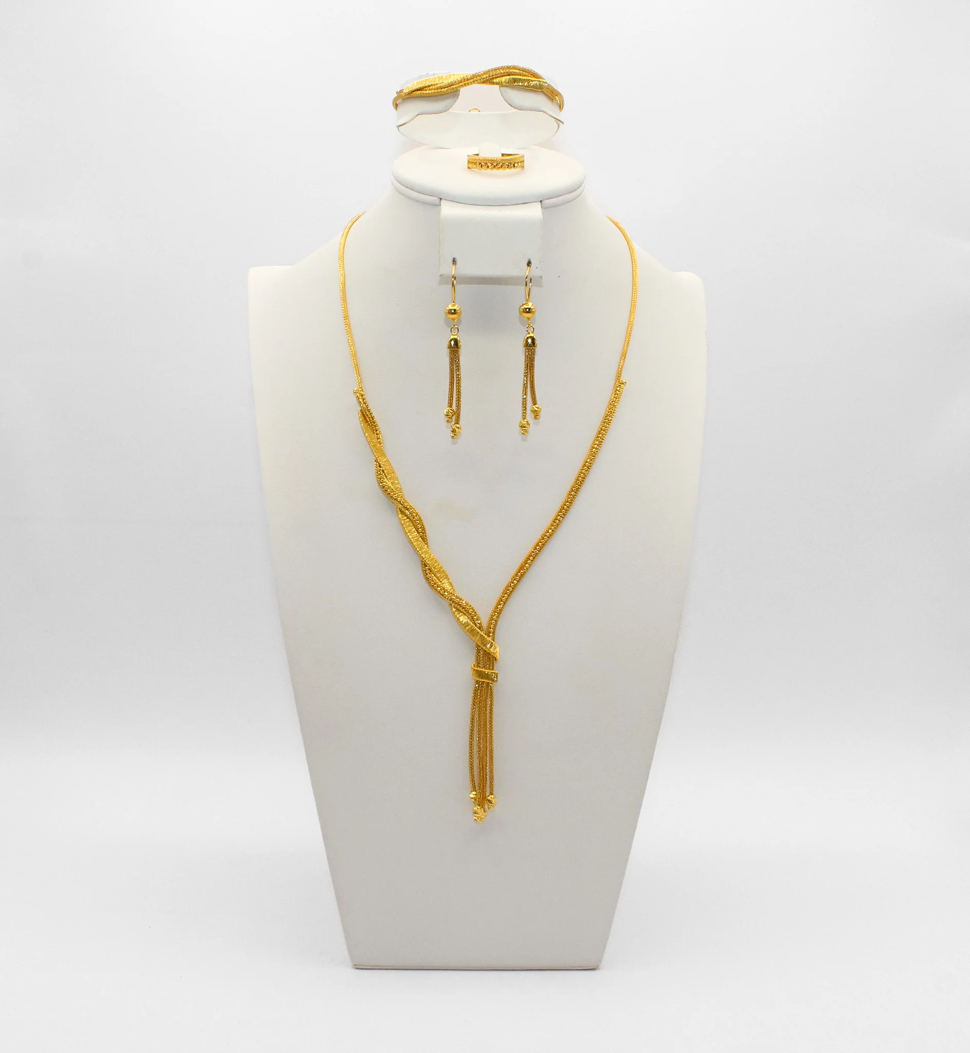 21K Gold Delicate Bridal Set