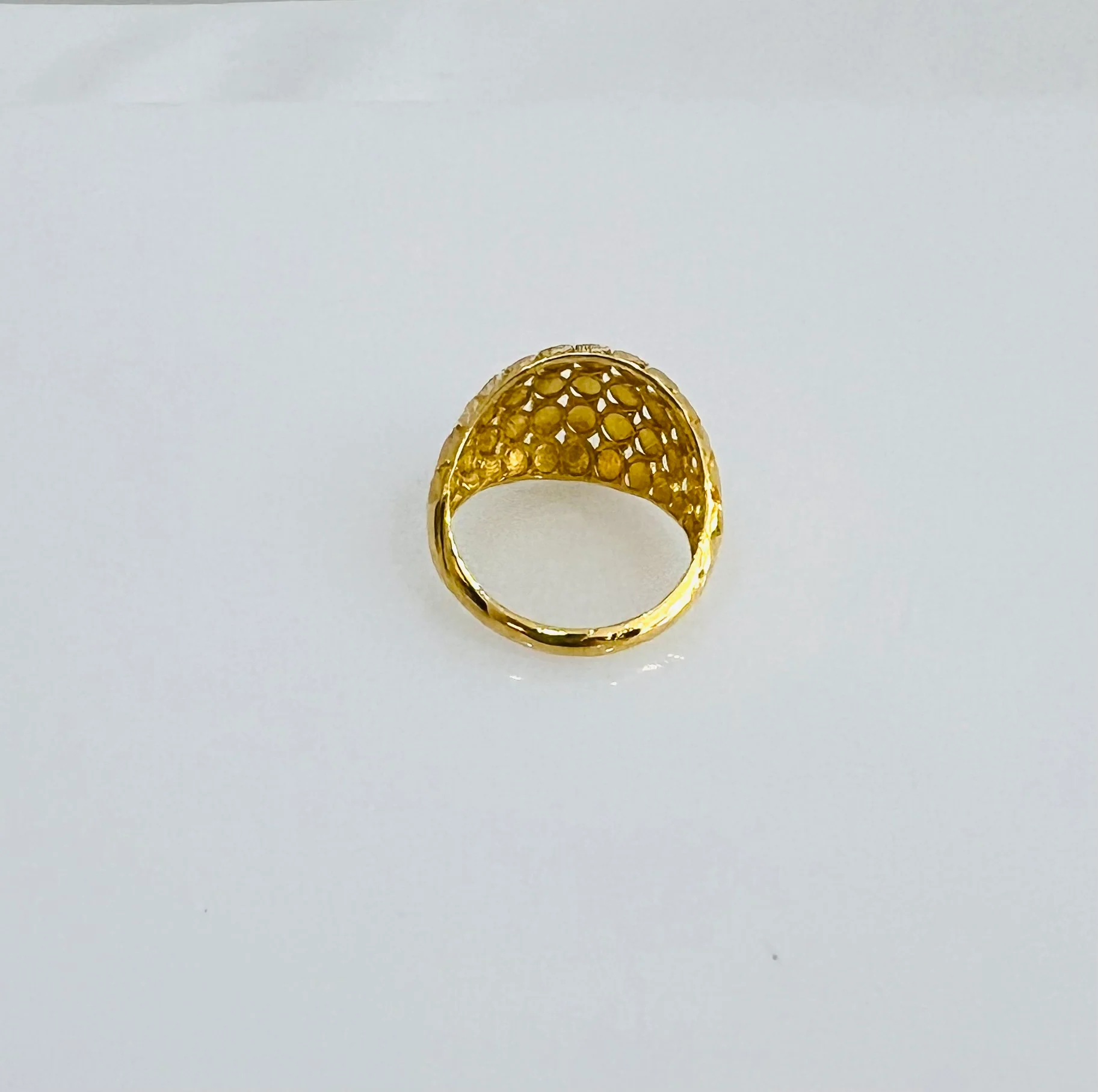 21K Gold Dome Ring - Image 3
