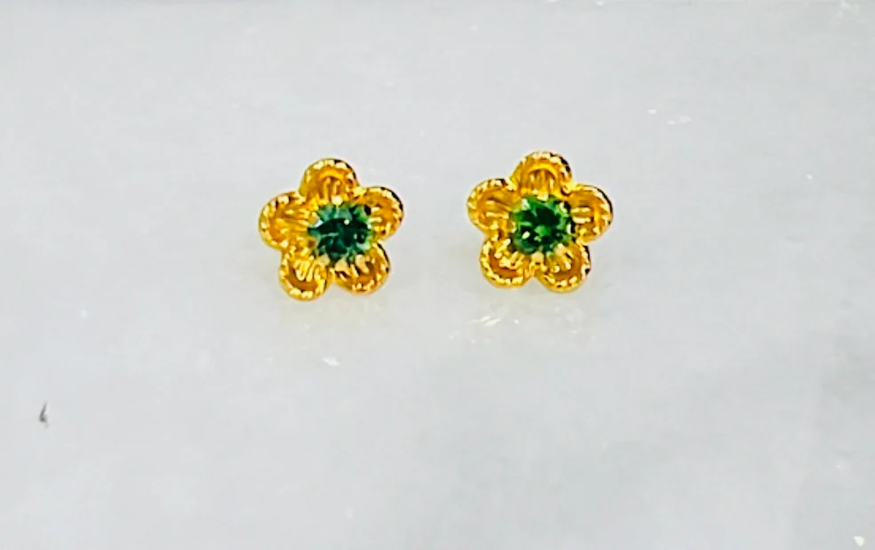 21K Gold Flower Earrings - Image 2