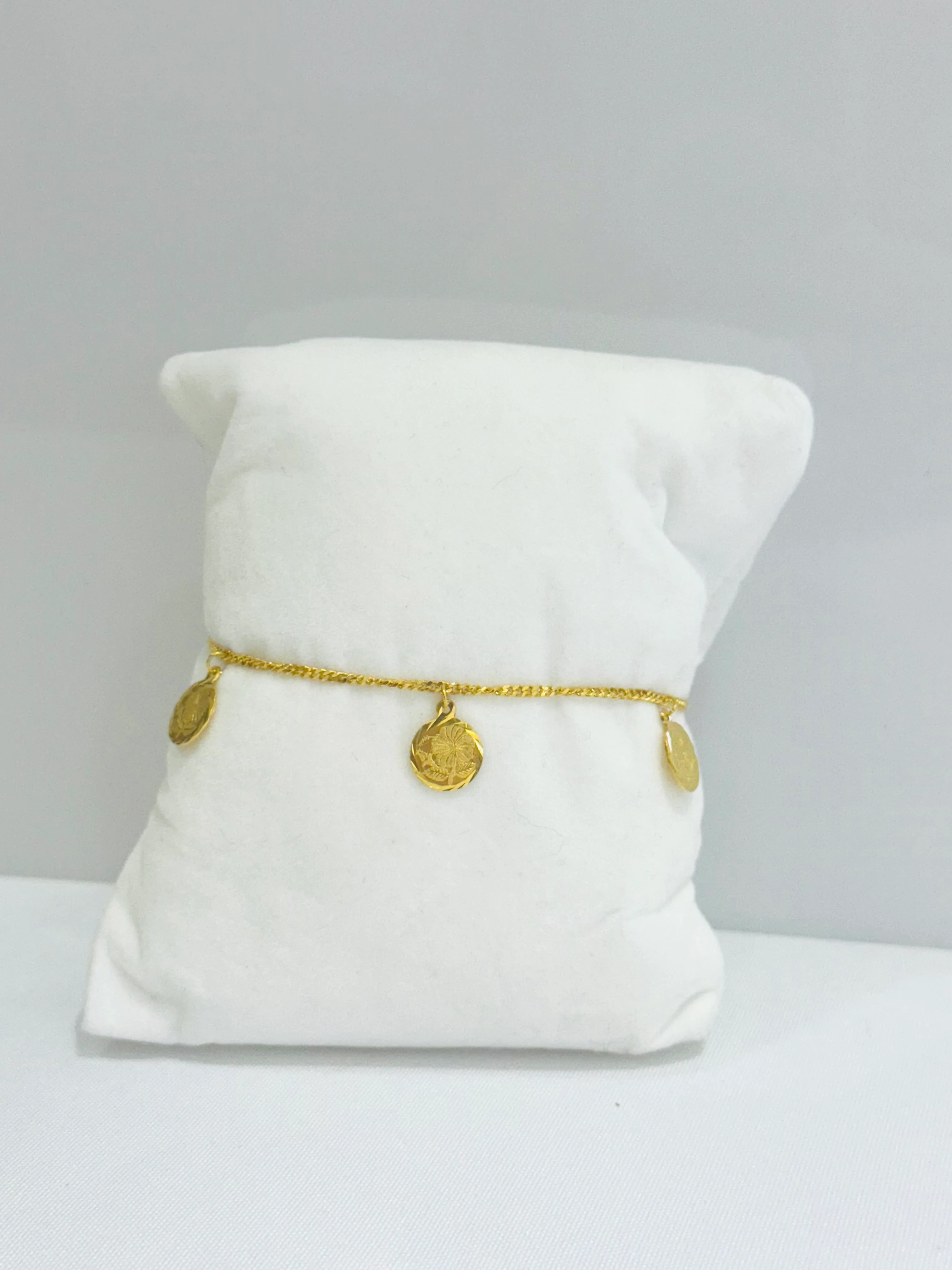 21K Gold Flower Coin Charm Bracelet - Image 3