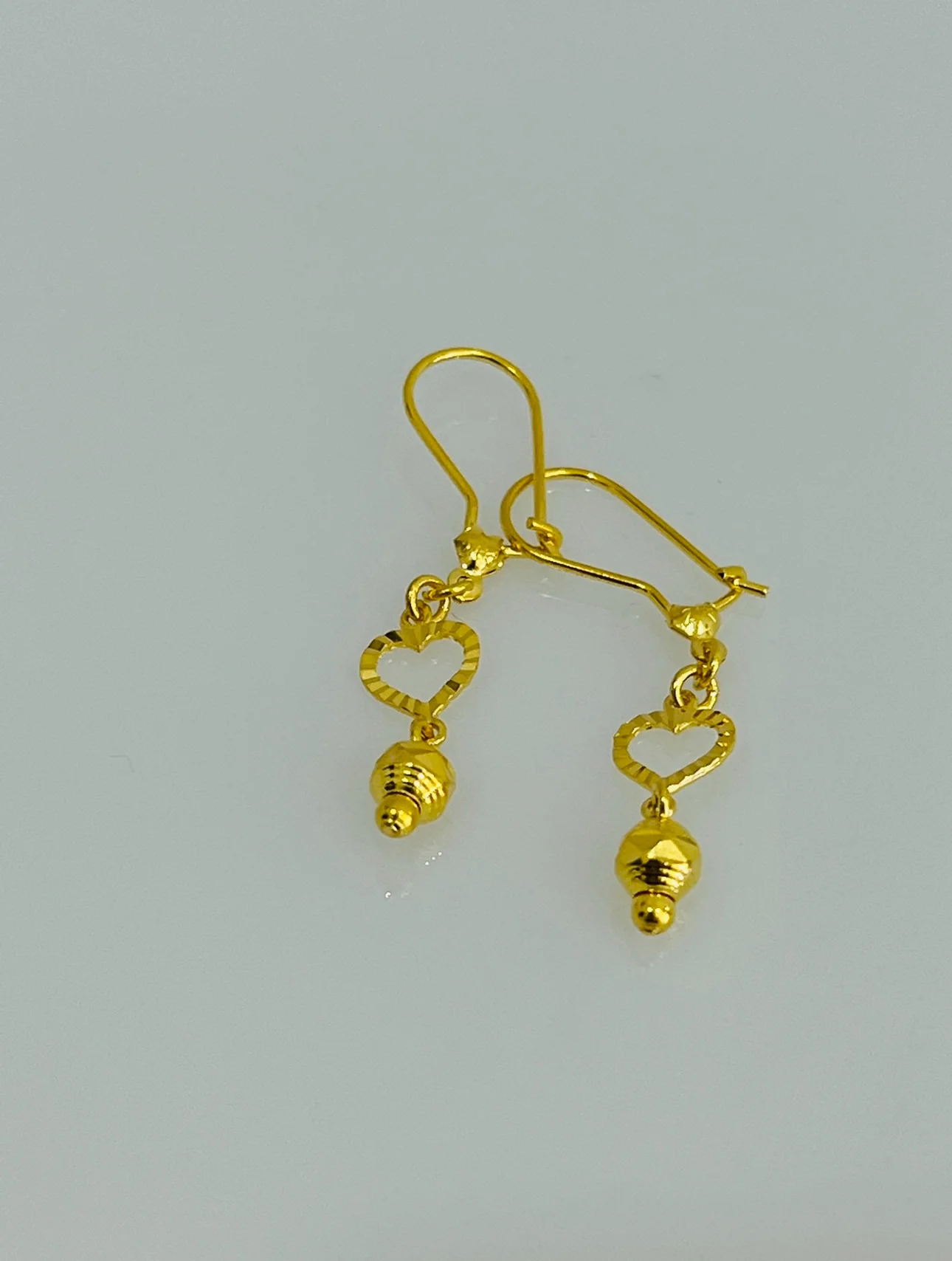 21K Gold Heart Earrings - Image 2