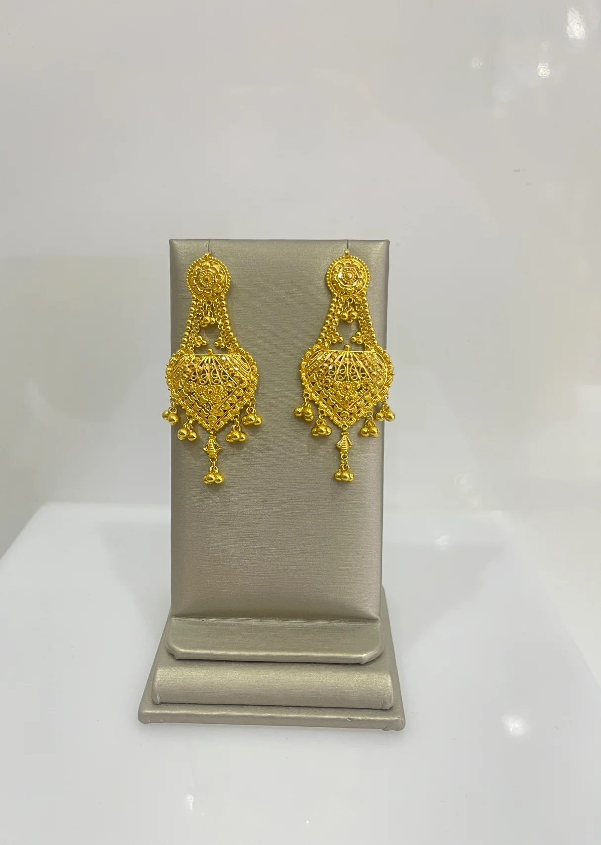 21K Gold Heart Indian Style Earrings