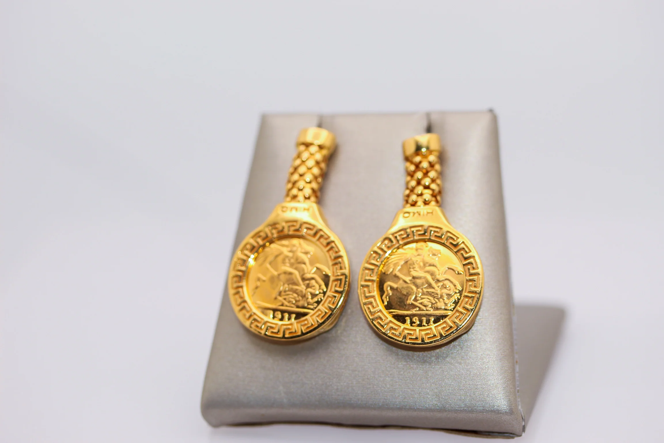 21K Gold Himo Coin Earrings