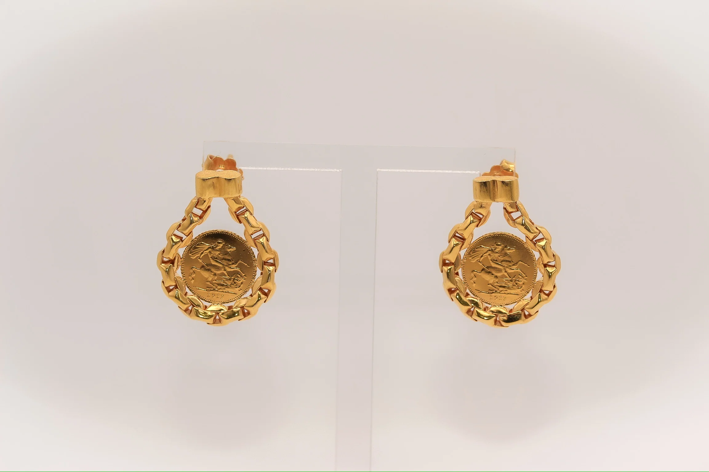 21K Gold Himo Coin Earrings