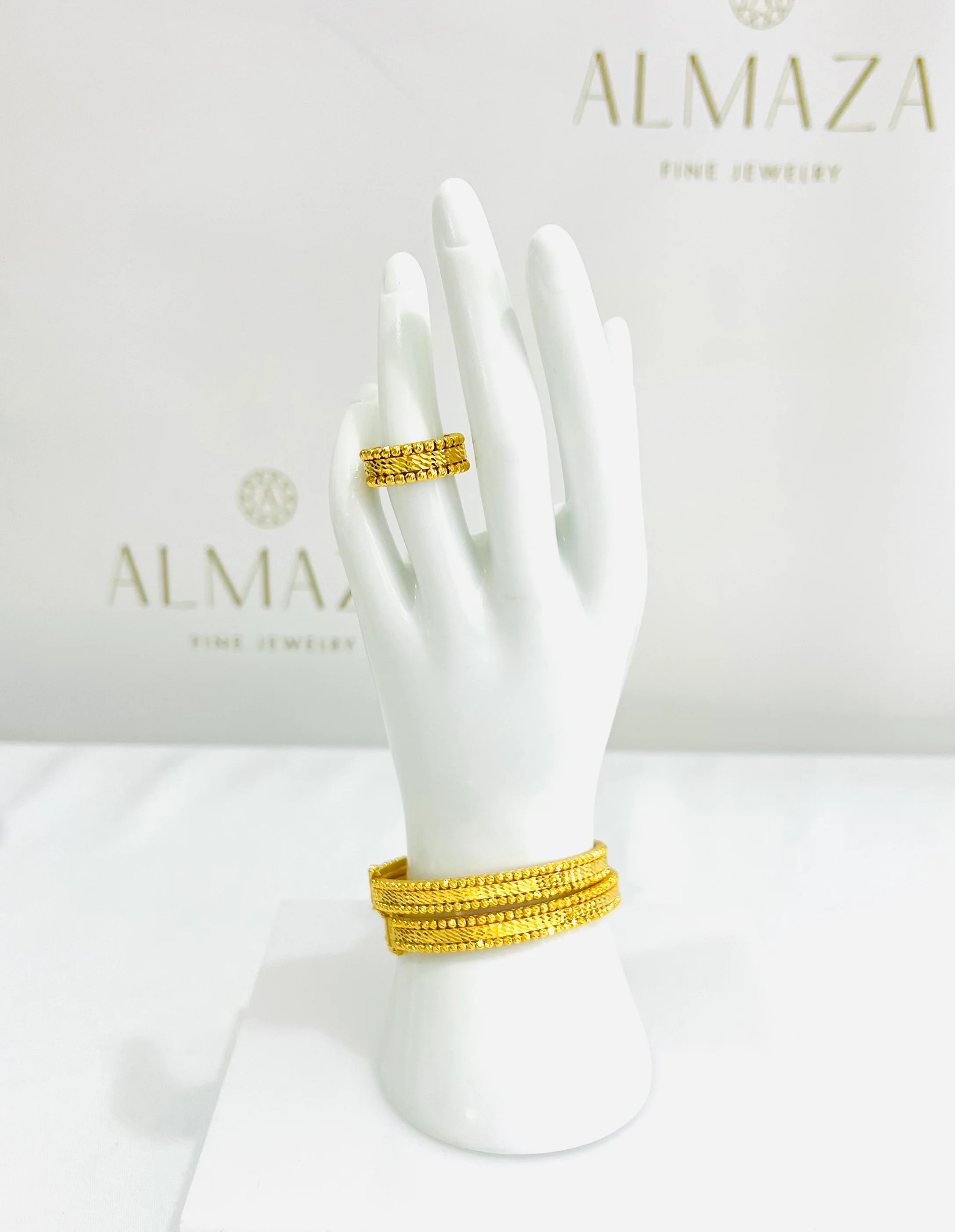 21K Gold Himo Ring - Image 3