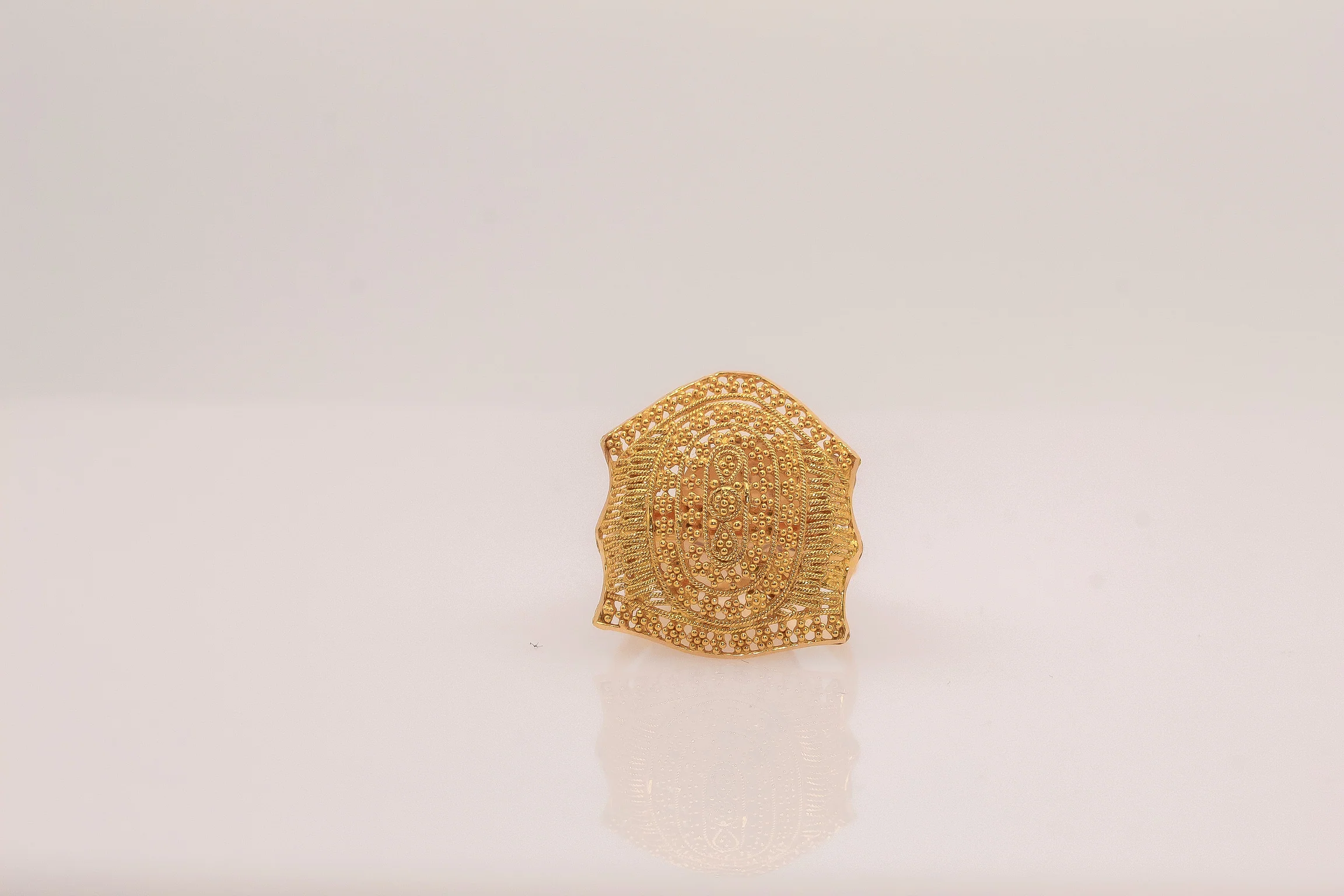 21K Gold Indian Motif Ring