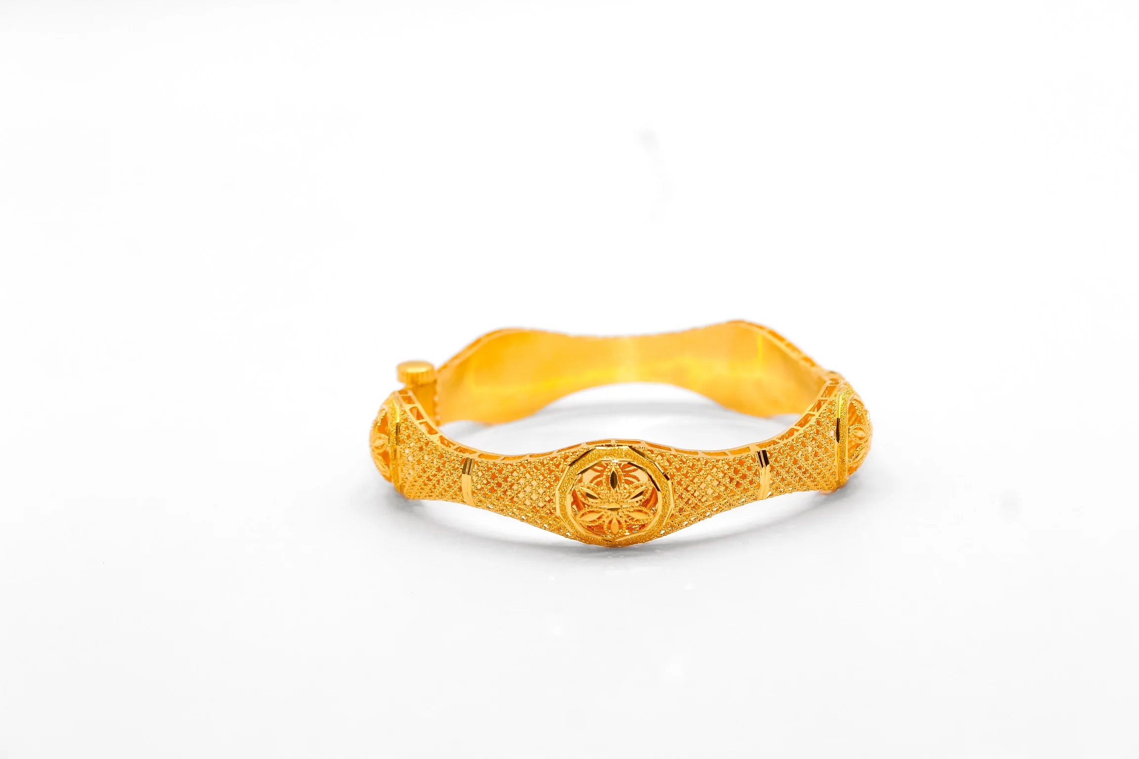 21K Gold Khaliji Bangle Bracelet - Image 2