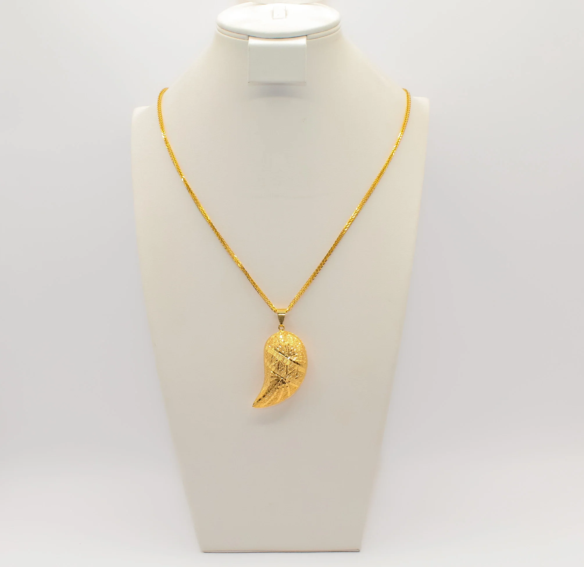 21K Gold Large Loza Necklace