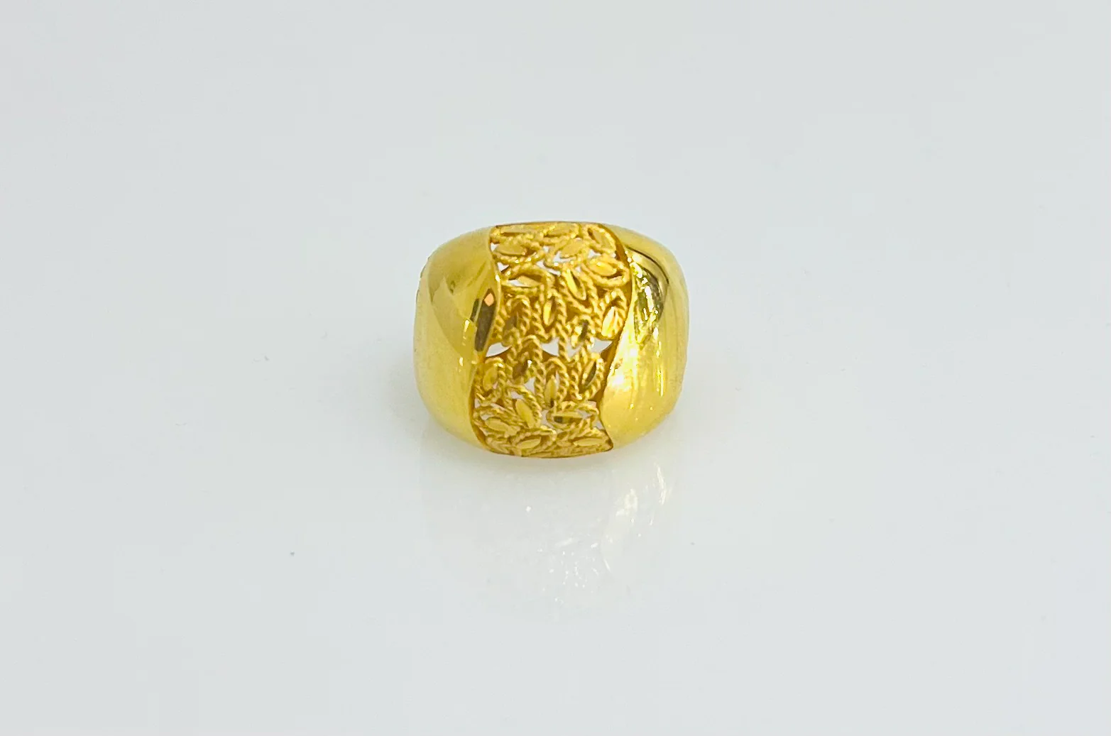 21K Gold Leaf Ring