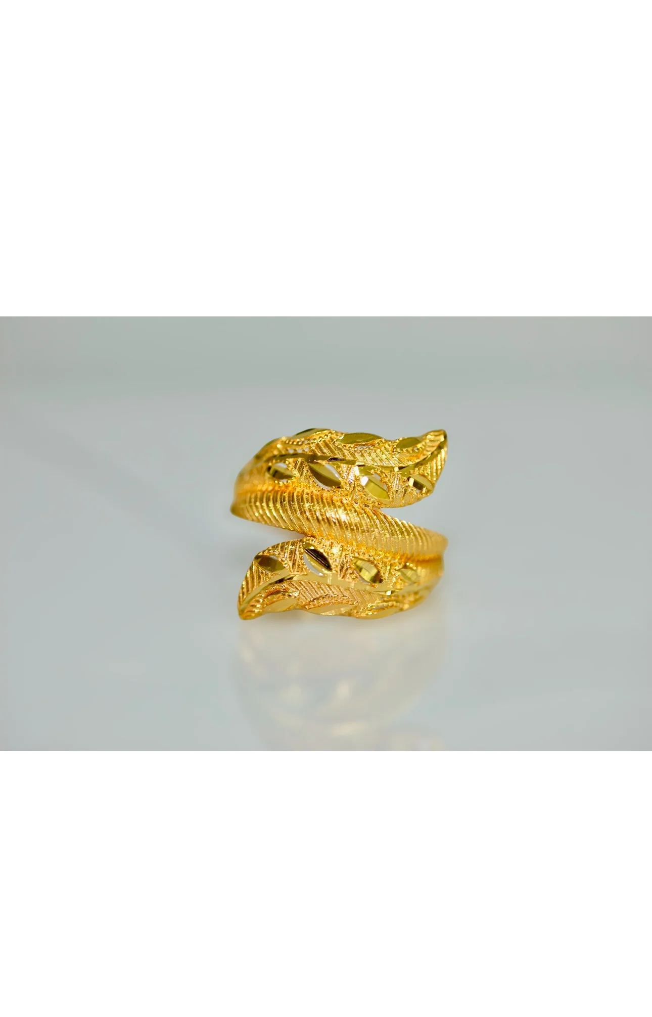 21K Gold Leaf Ring