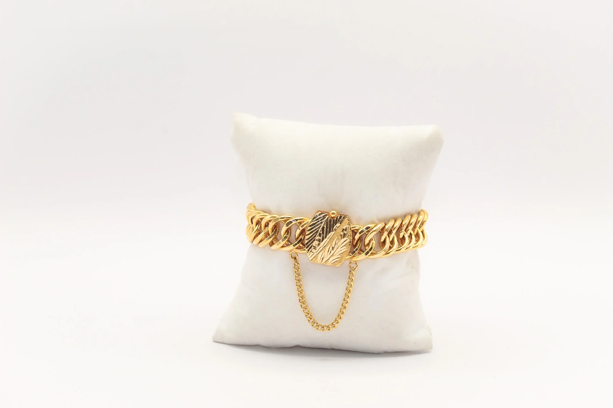 21K Gold Link Bracelet - Image 2