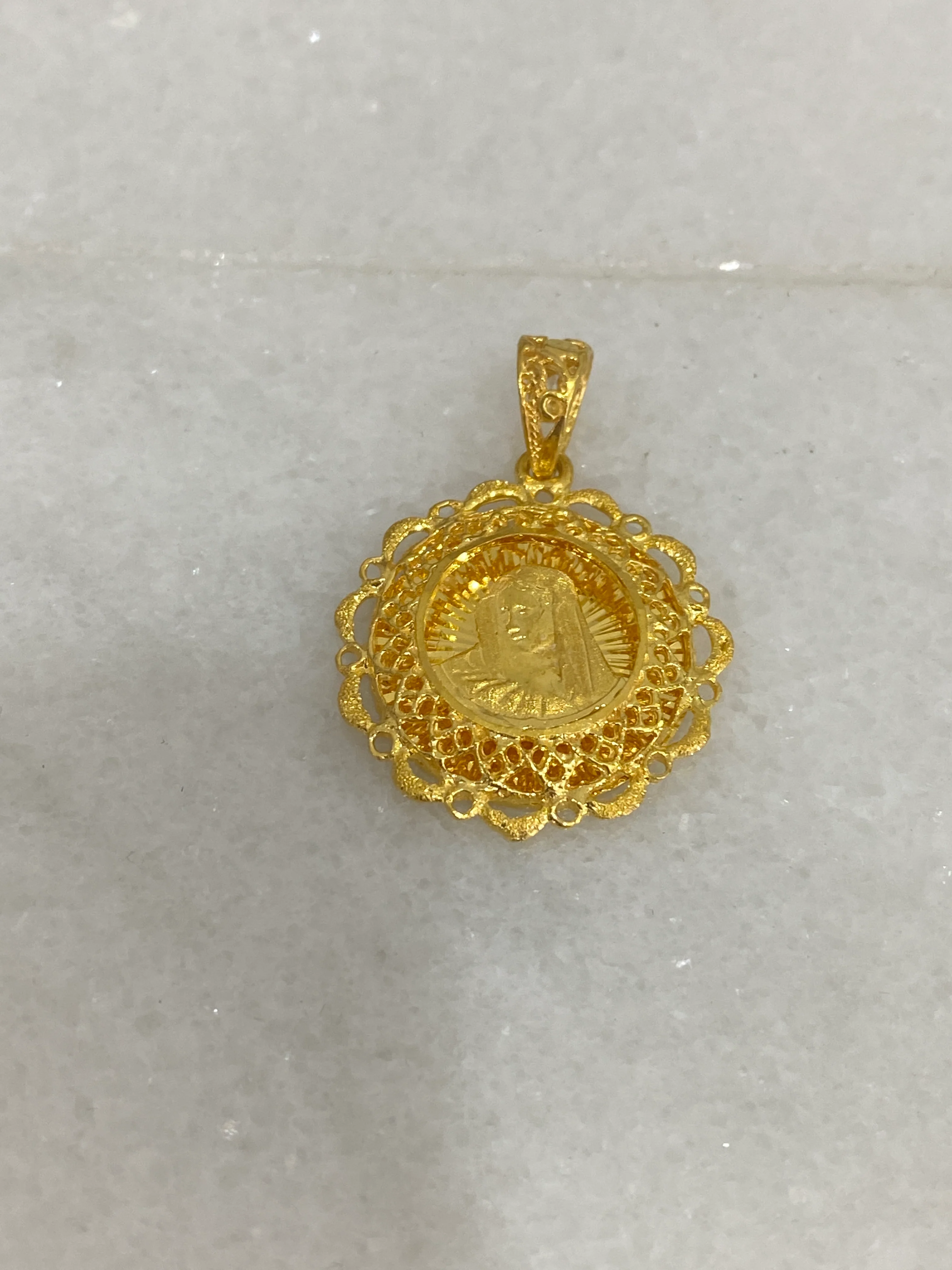 21K Gold Mother Mary Pendant