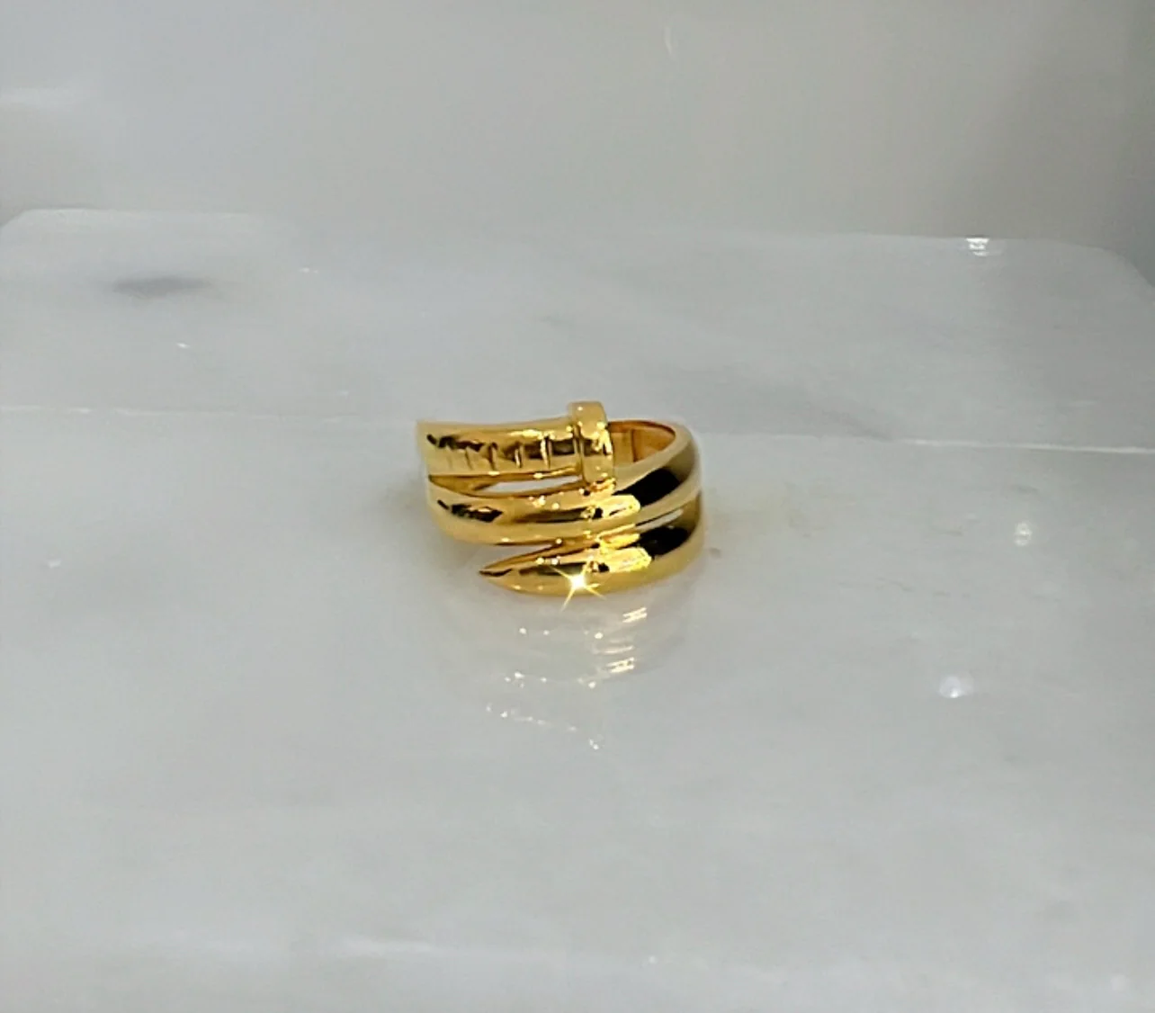 21K Gold Ring - Image 2