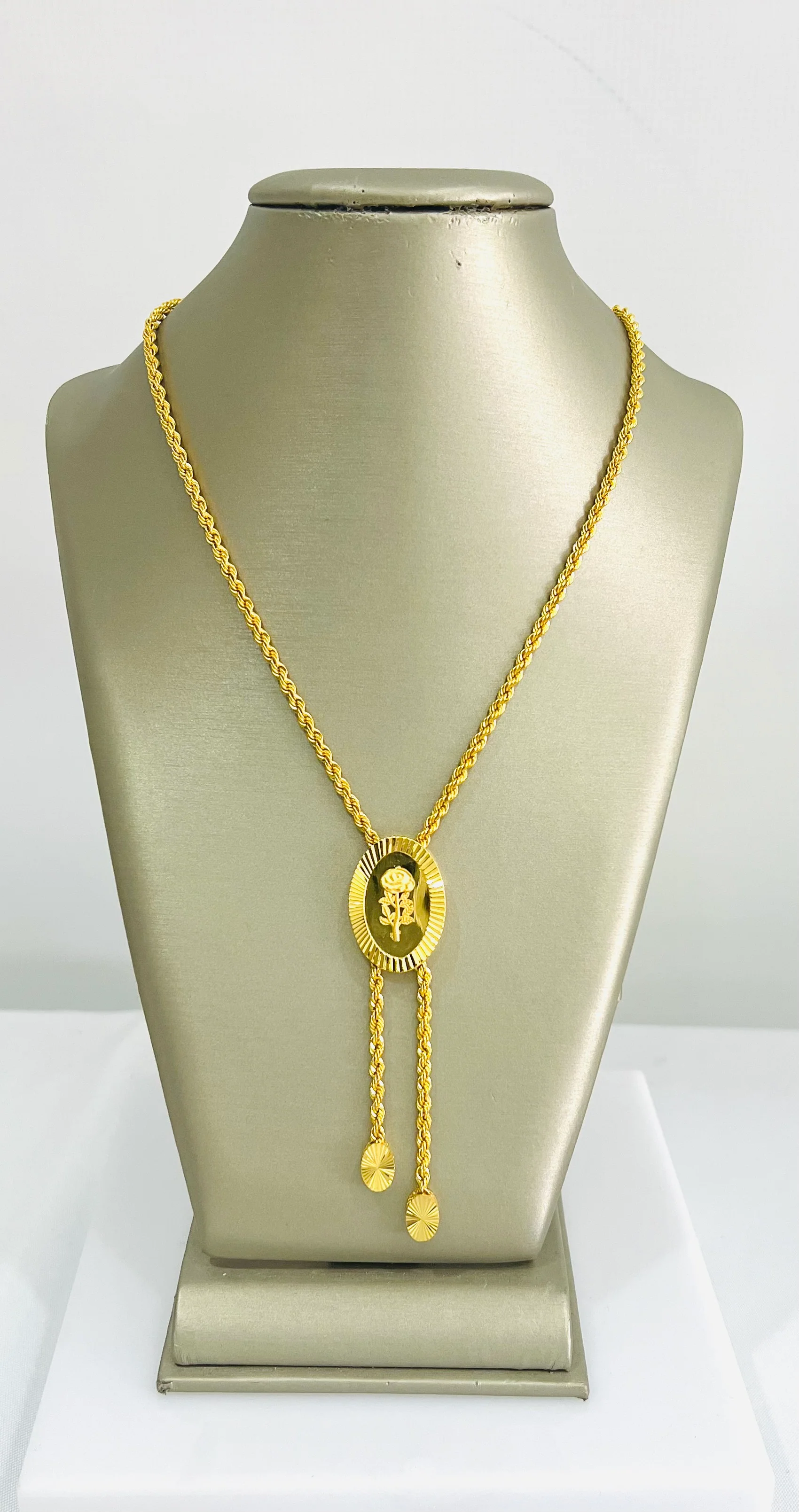21K Gold Oval Rose Necklace