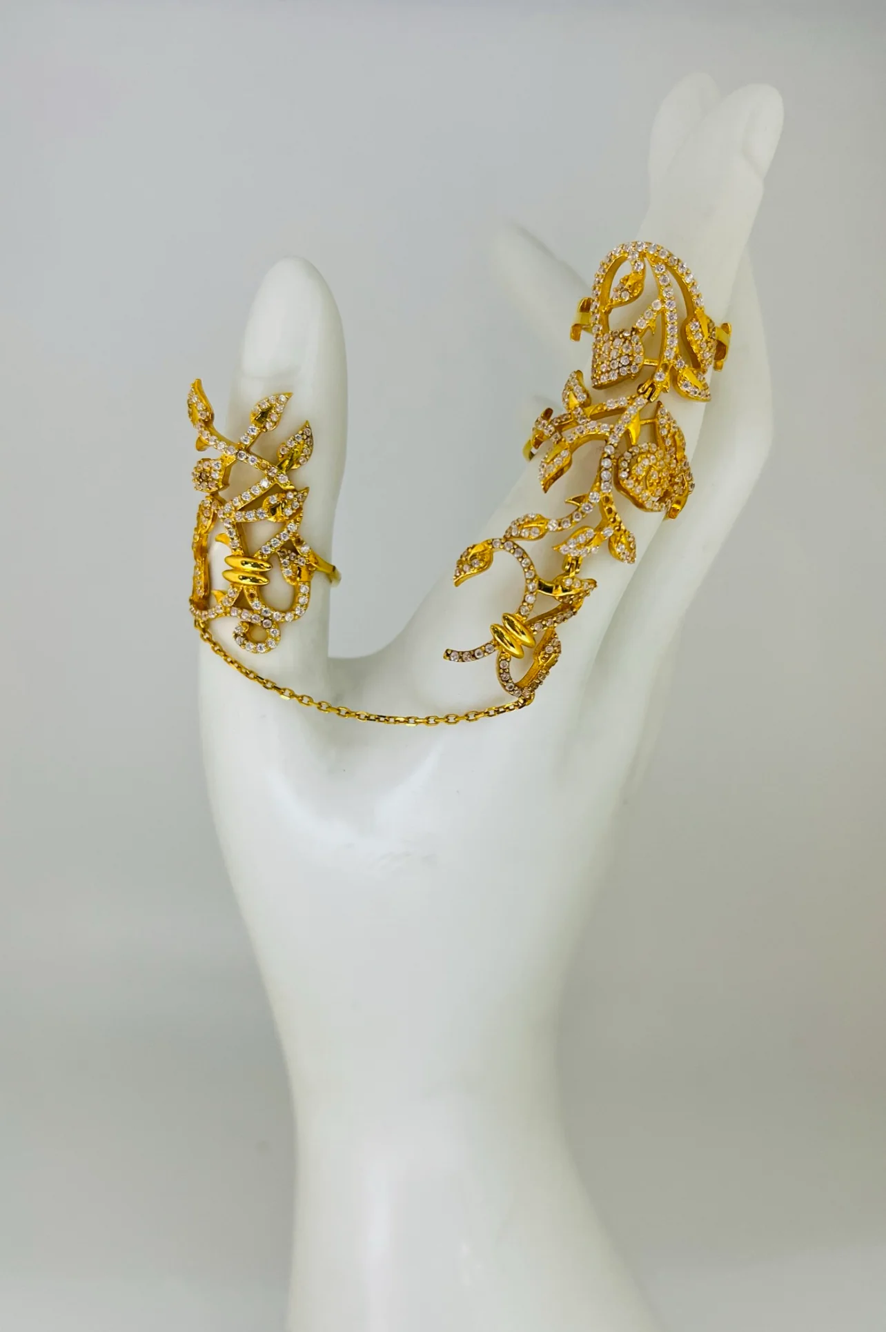 21K Gold Ring - Image 2