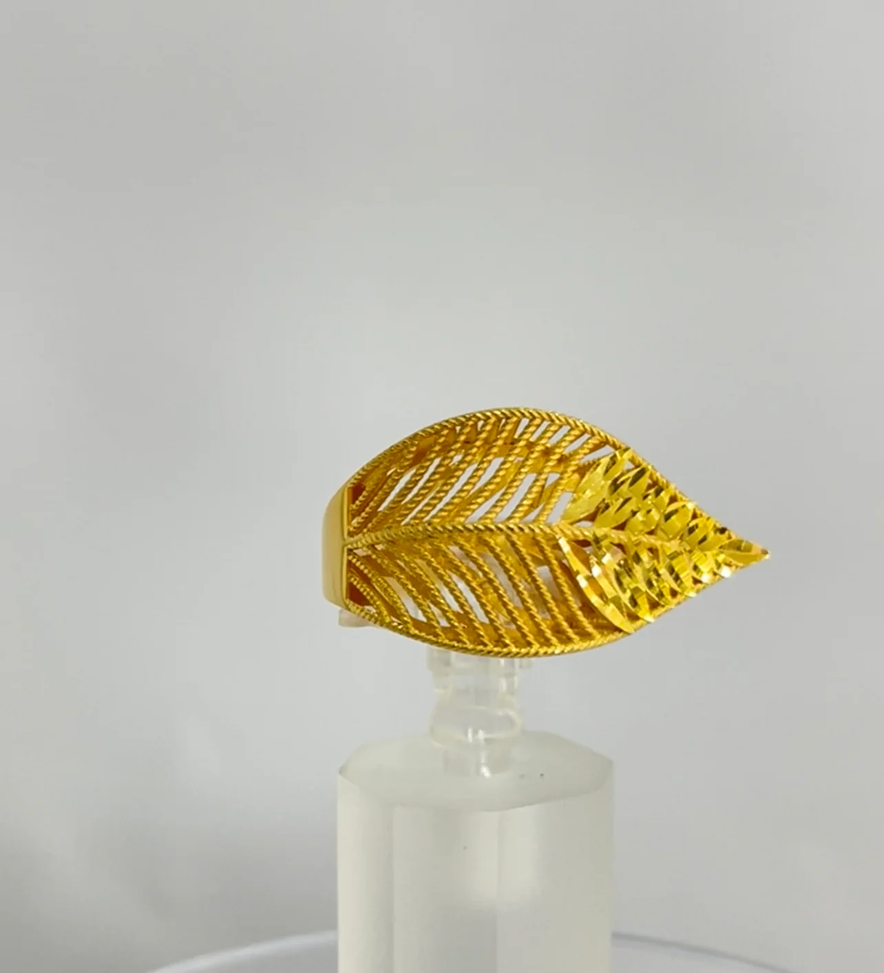 21K Gold Leaf Ring