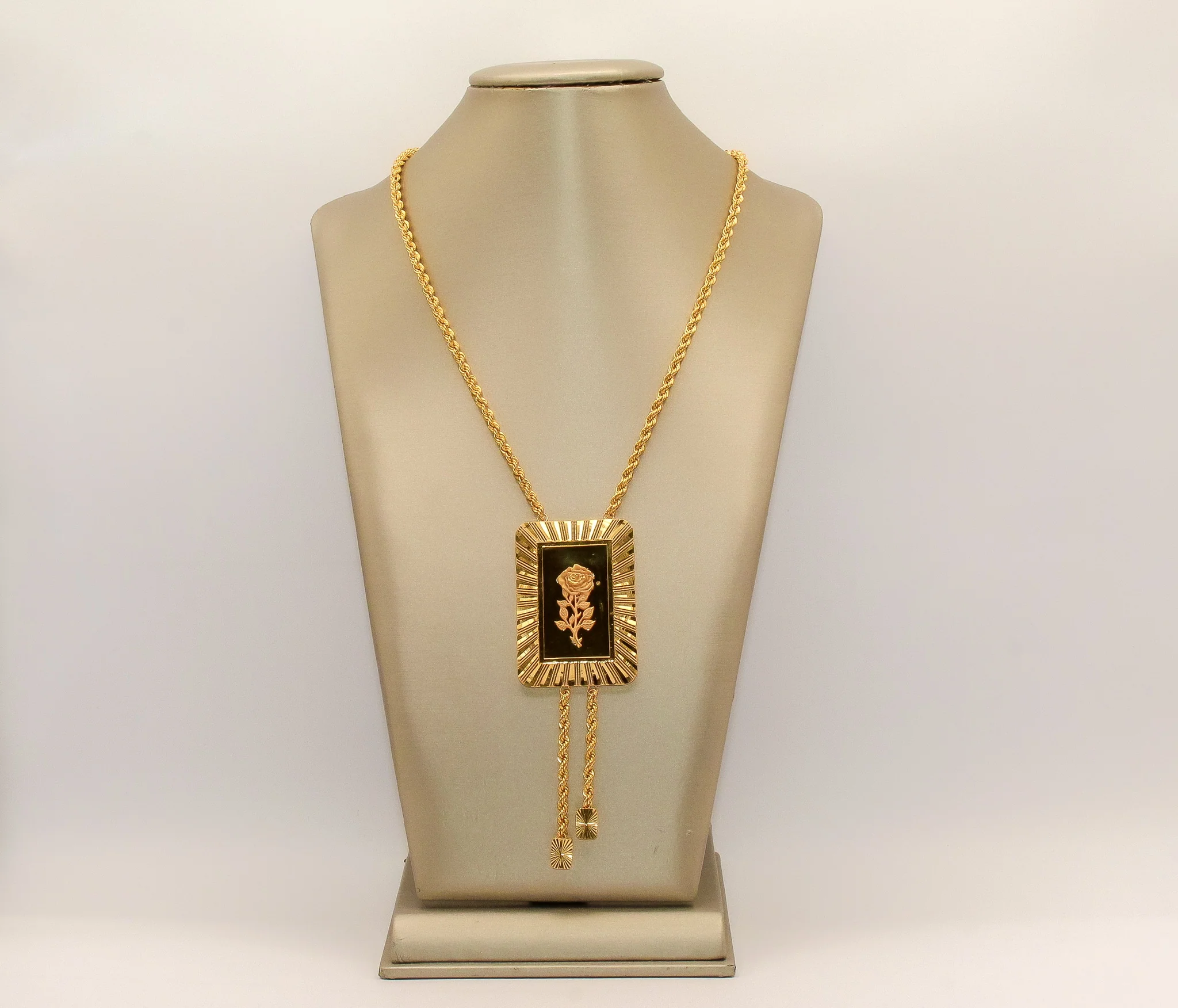 21K Gold Rose Necklace - Image 2