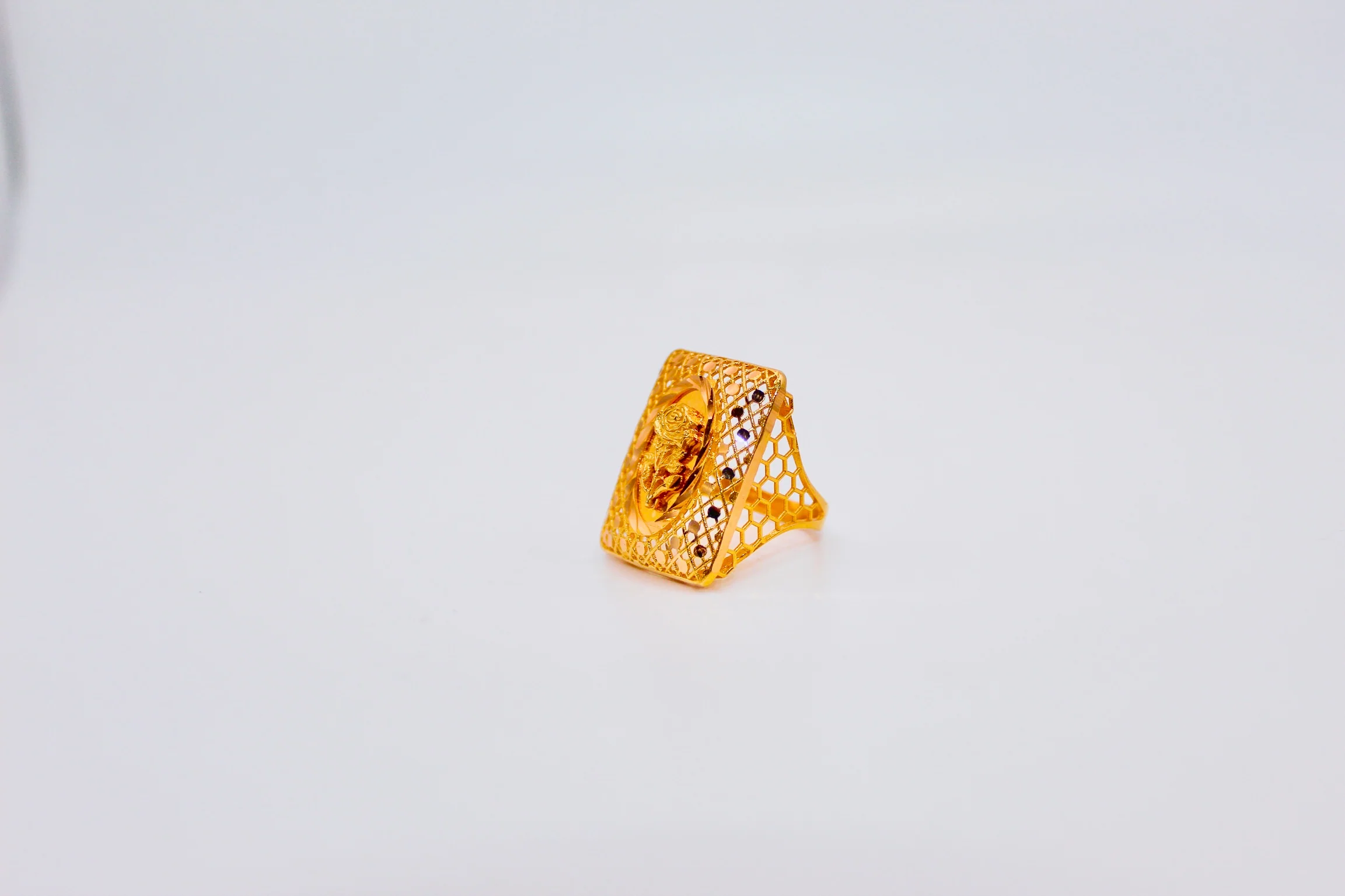 21K Gold Rose Ring - Image 2
