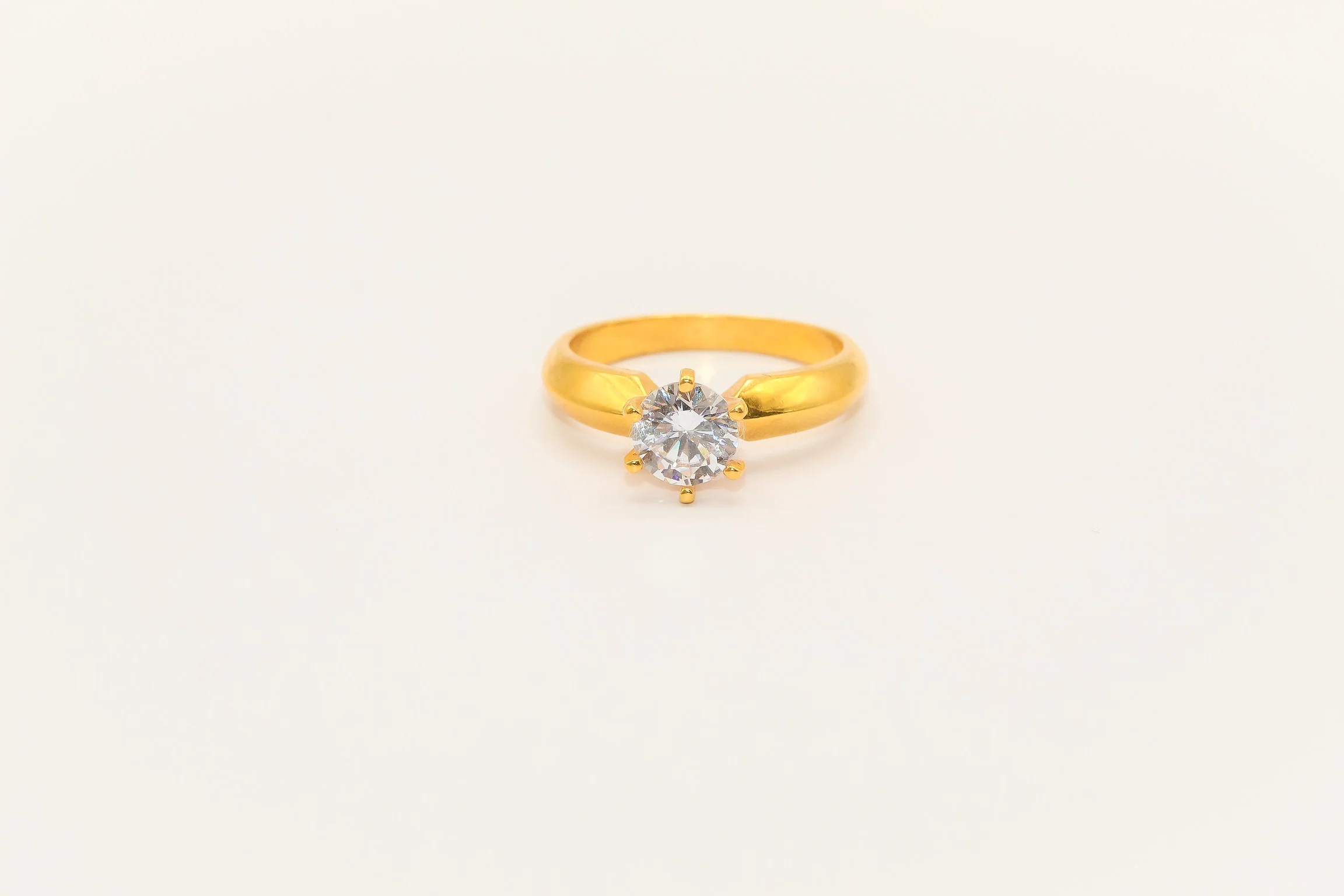 21K Gold Solitaire Ring