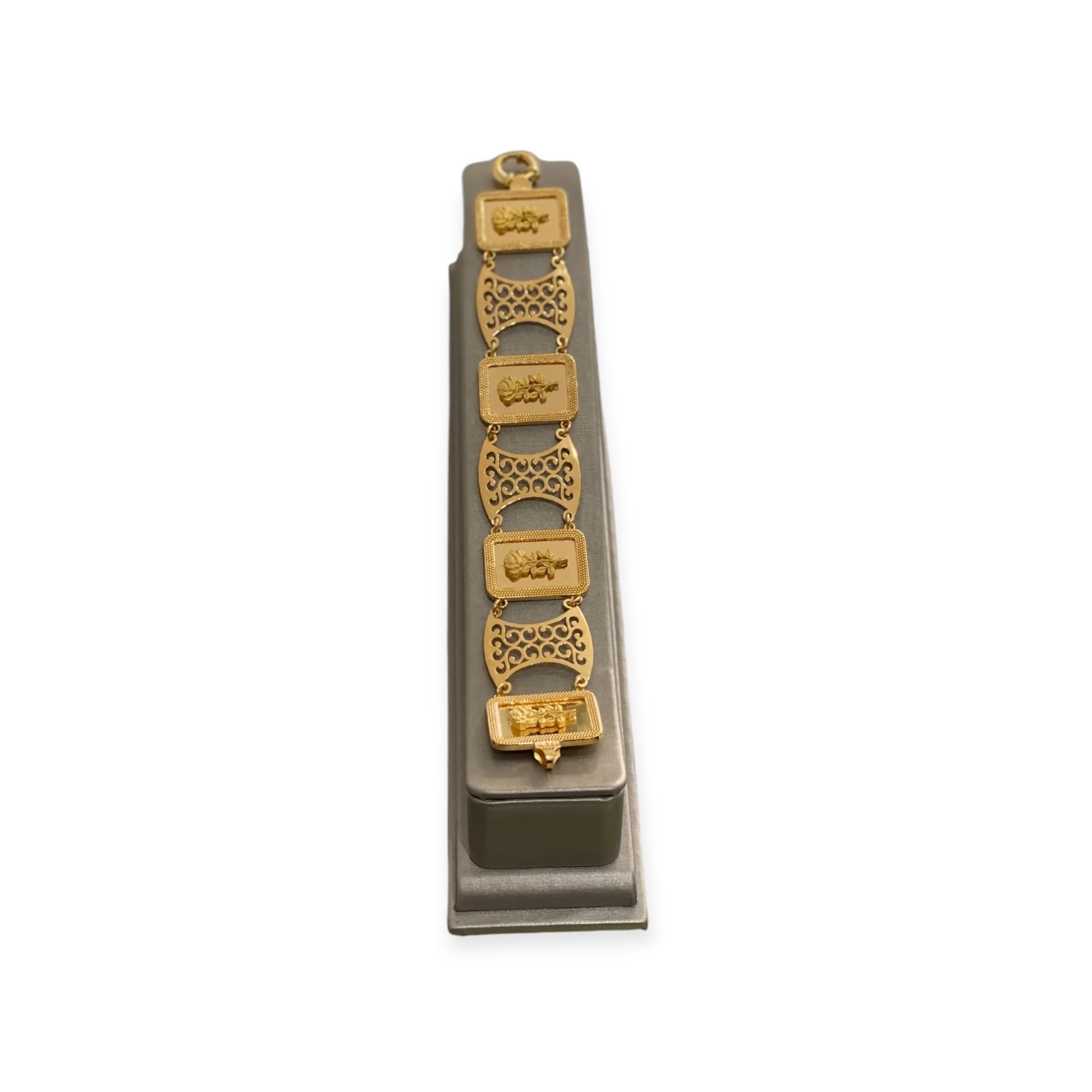 21K Gold Square Rose Bracelet