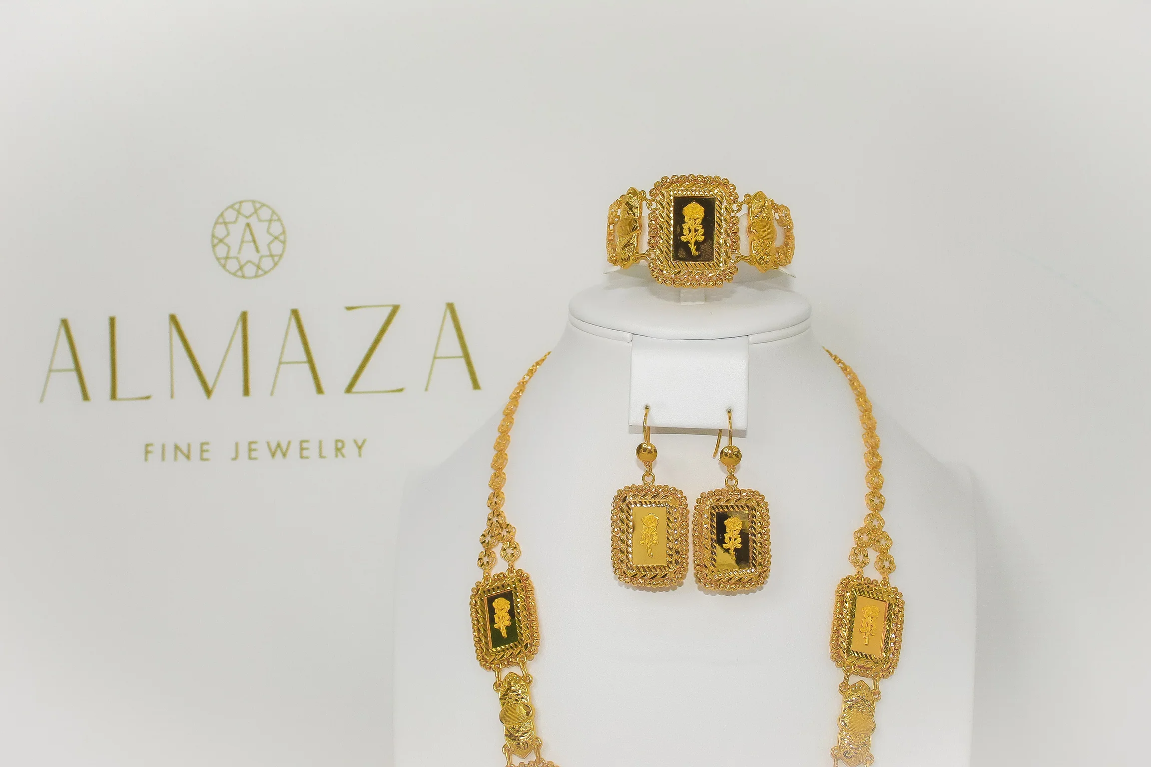 21K Gold Square Rose Set - Image 2