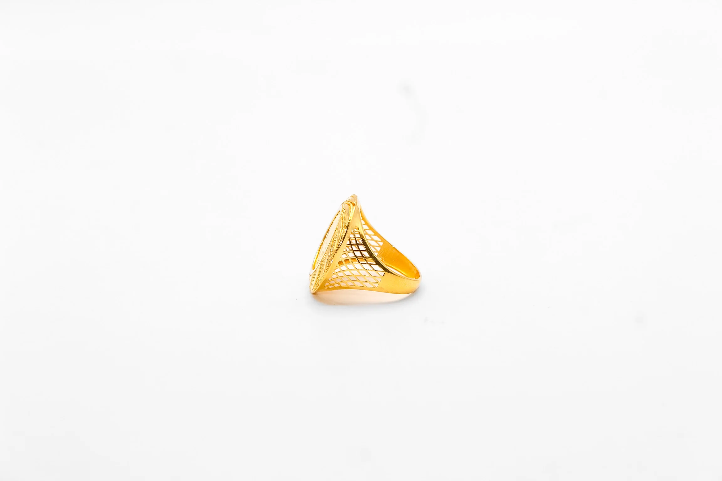 21K Gold Turkish Coin Ring - Image 2