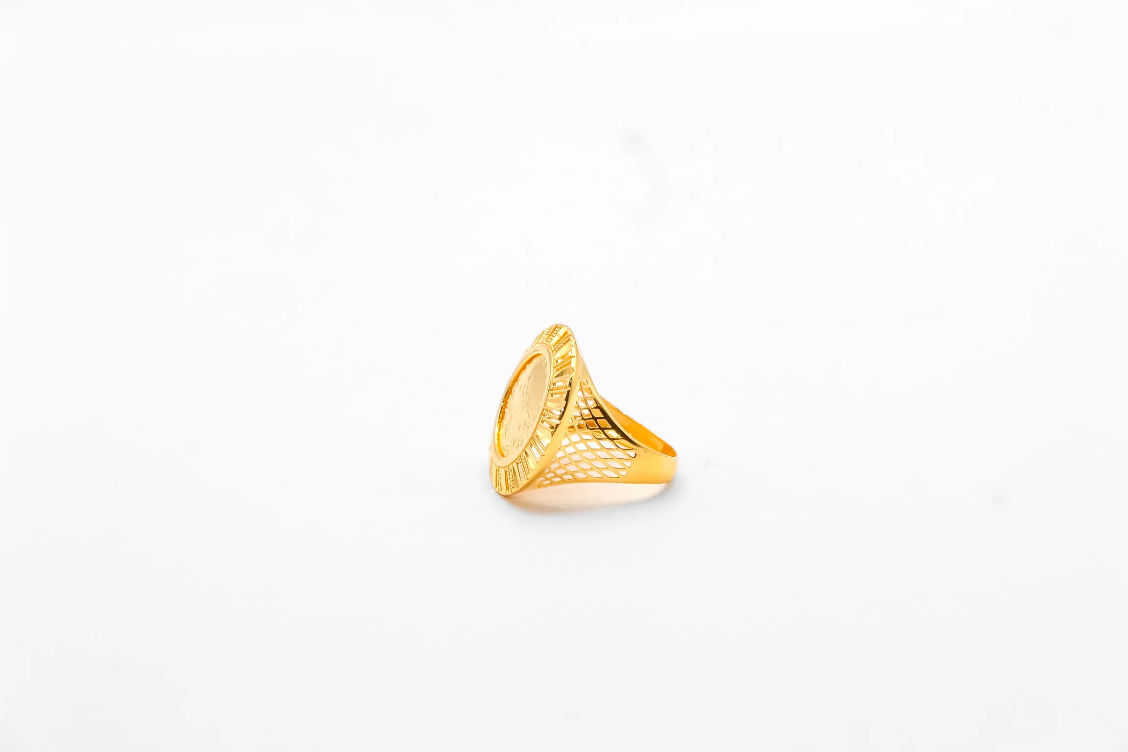 21K Gold Turkish Coin Ring - Image 2