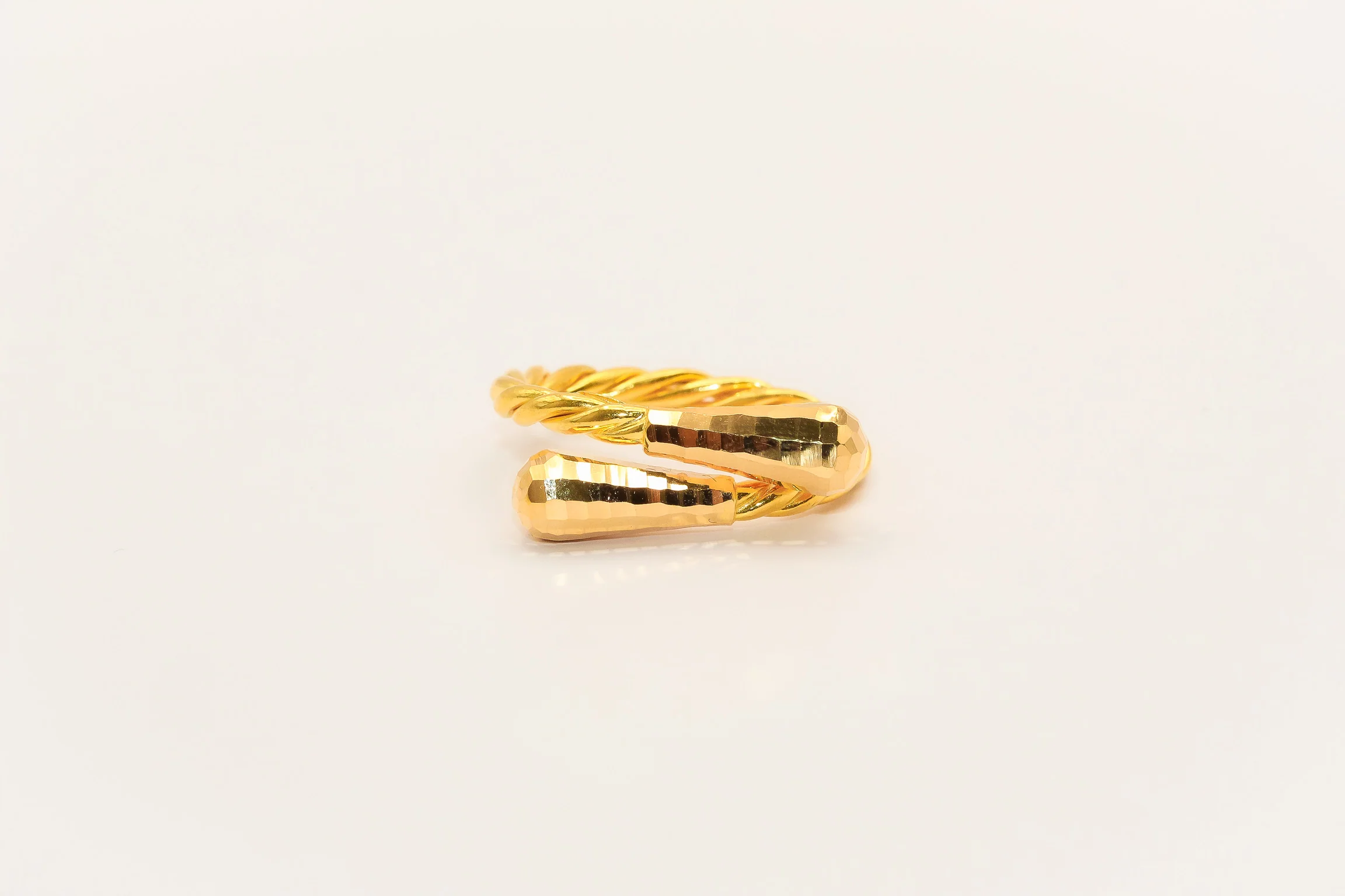 21K Gold Twist Ring