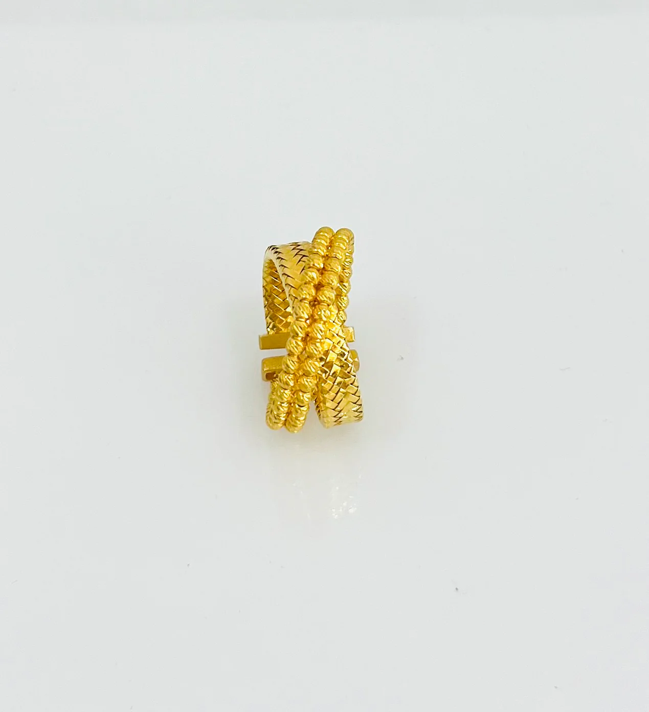 21K Gold X Himo Ring - Image 3