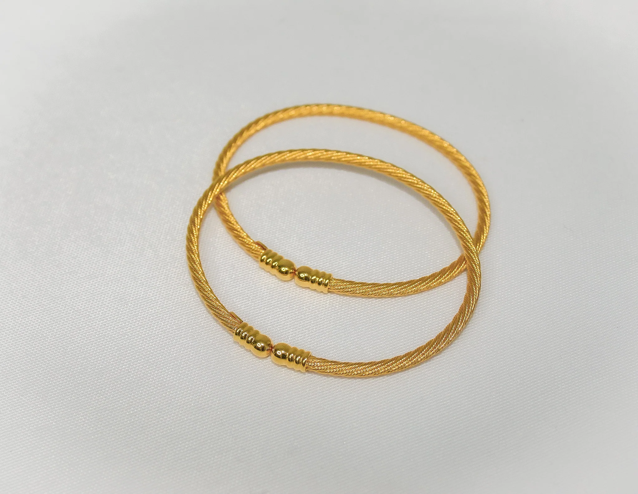21K Simple Himo Bracelets